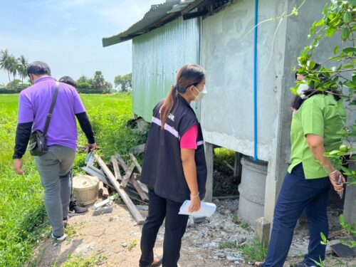 สำรวจครอบครัวอุปการะ พร้อมทั้งติดตามและประเมินผลครัวเรือนที่ได้รับการจัดสรรงบประมาณ จากกองทุนส่งเสริมและพัฒนาคุณภาพชีวิตคนพิการ